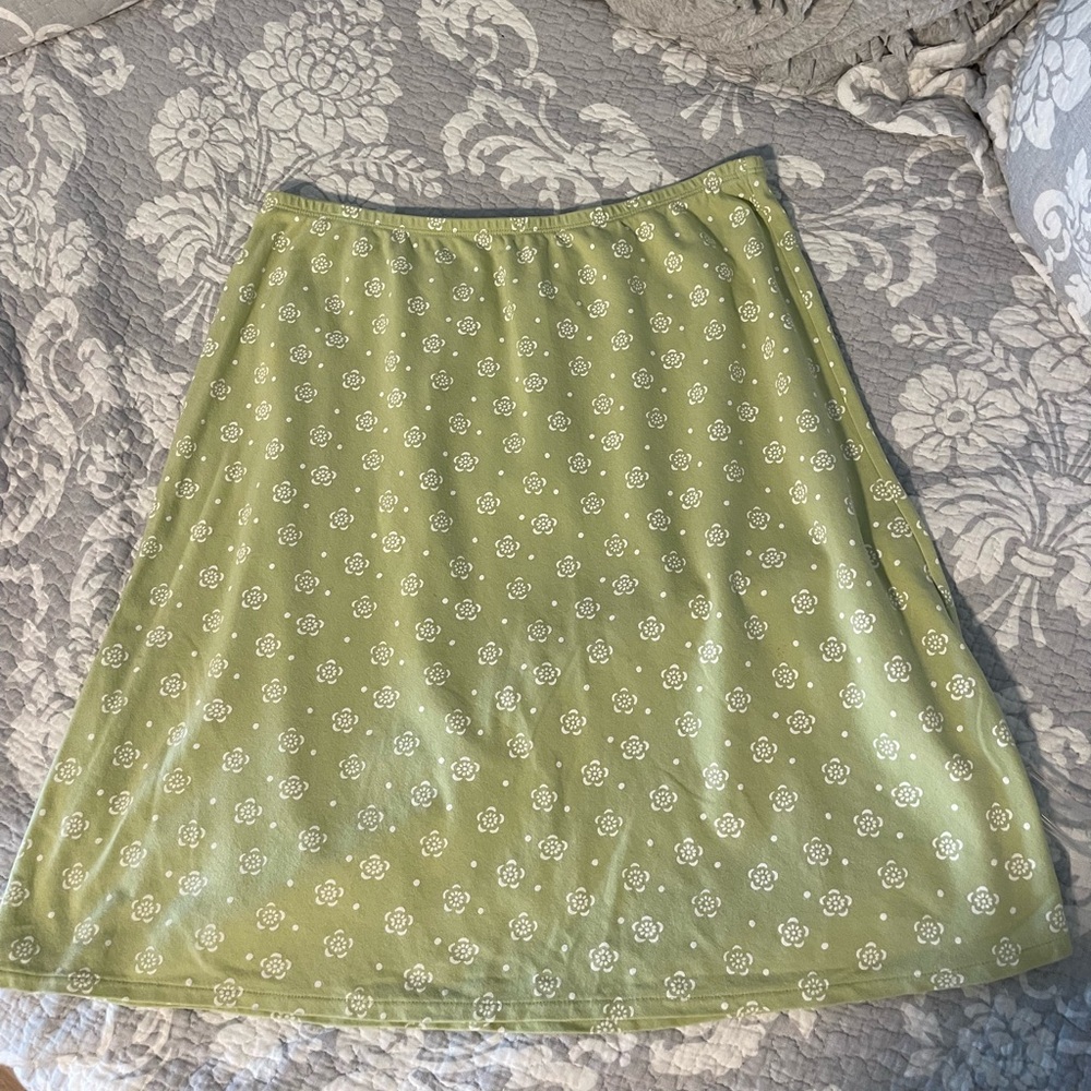 Lands' End Light Green Floral A-Line Skirt, size M